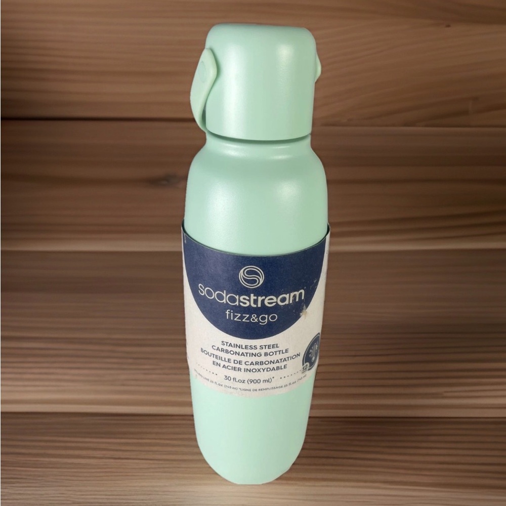 NEW SodaStream Fizz&Go Stainless Carbonating Bottle 30.4oz Insulated Travel Mug